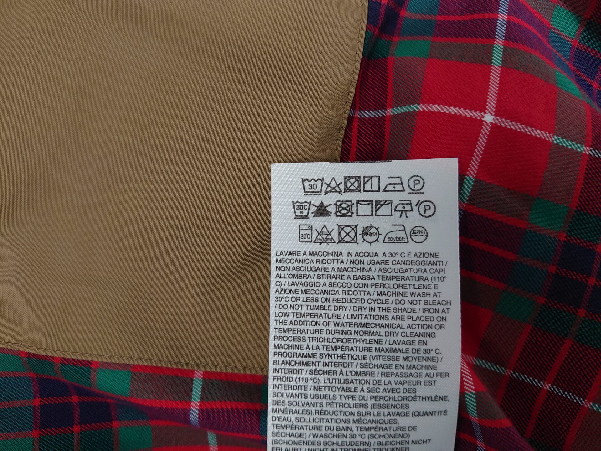 バラクータG9の洗濯表記