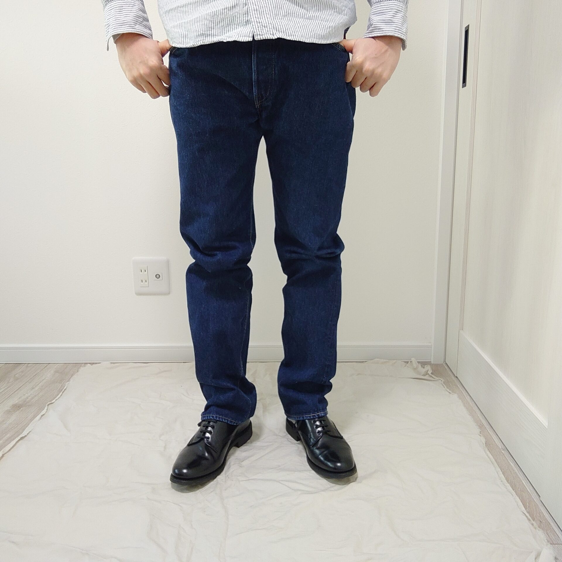 オアスロウ105とサンダースのオフィサー